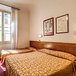 Nuova Italia Hotel