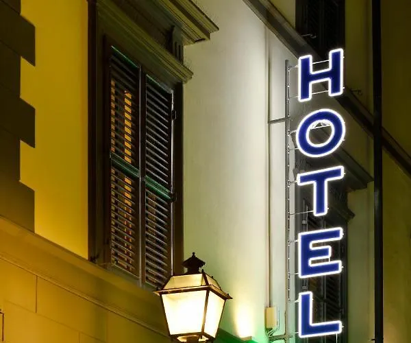 Hotel Nuova Italia Florenz